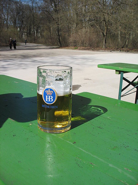 Ein Bier bitte! Ein Bier bitte!