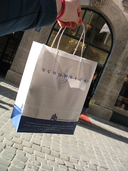 Eine Tüte Schuhbeck Eine Tüte Schuhbeck